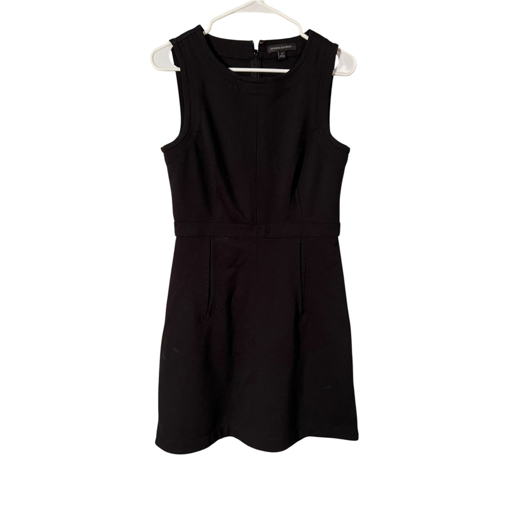 Banana Republic Women's Sz 4 Sleeveless Fit & Flare Dress Black Pockets Crewneck